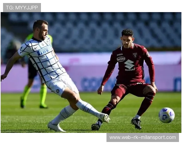 卢卡库远射打穿防守，强力一击改写局势