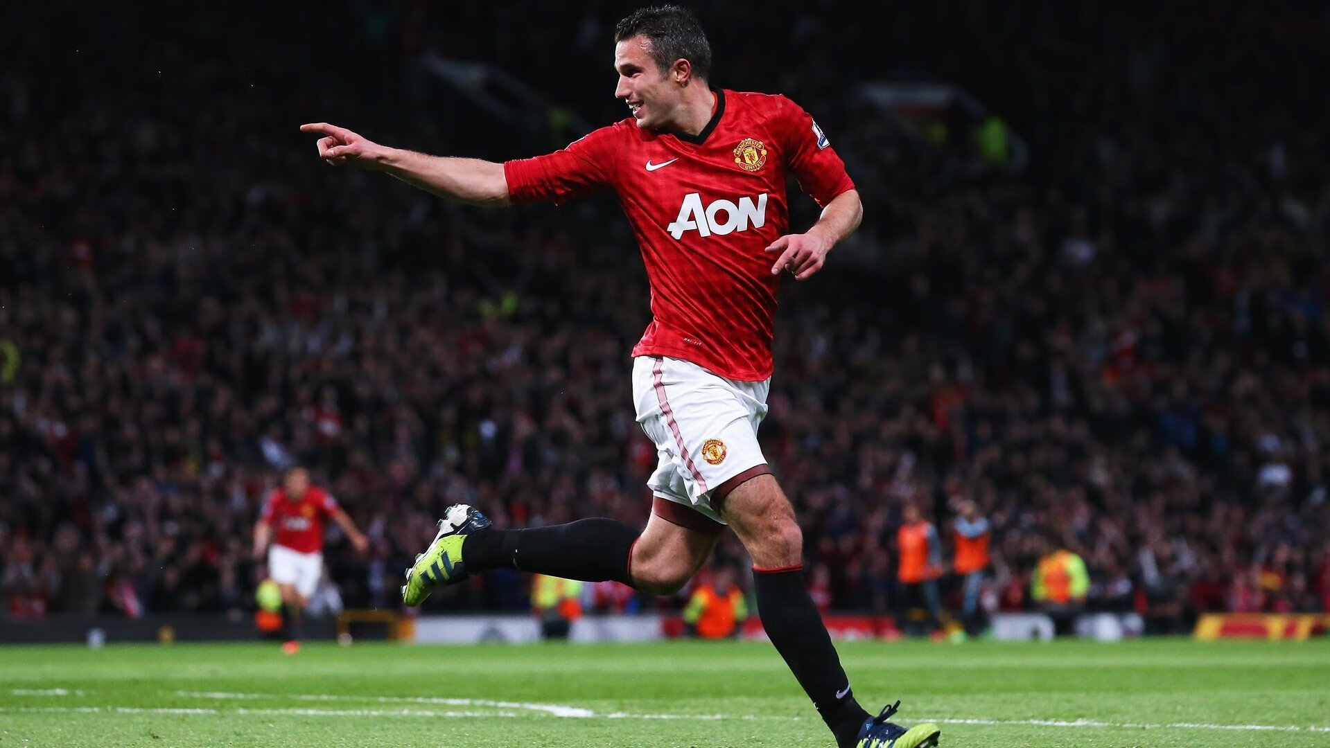 英超比赛中通过语言声调建模识别裁判指令的紧急等级，英超 裁判